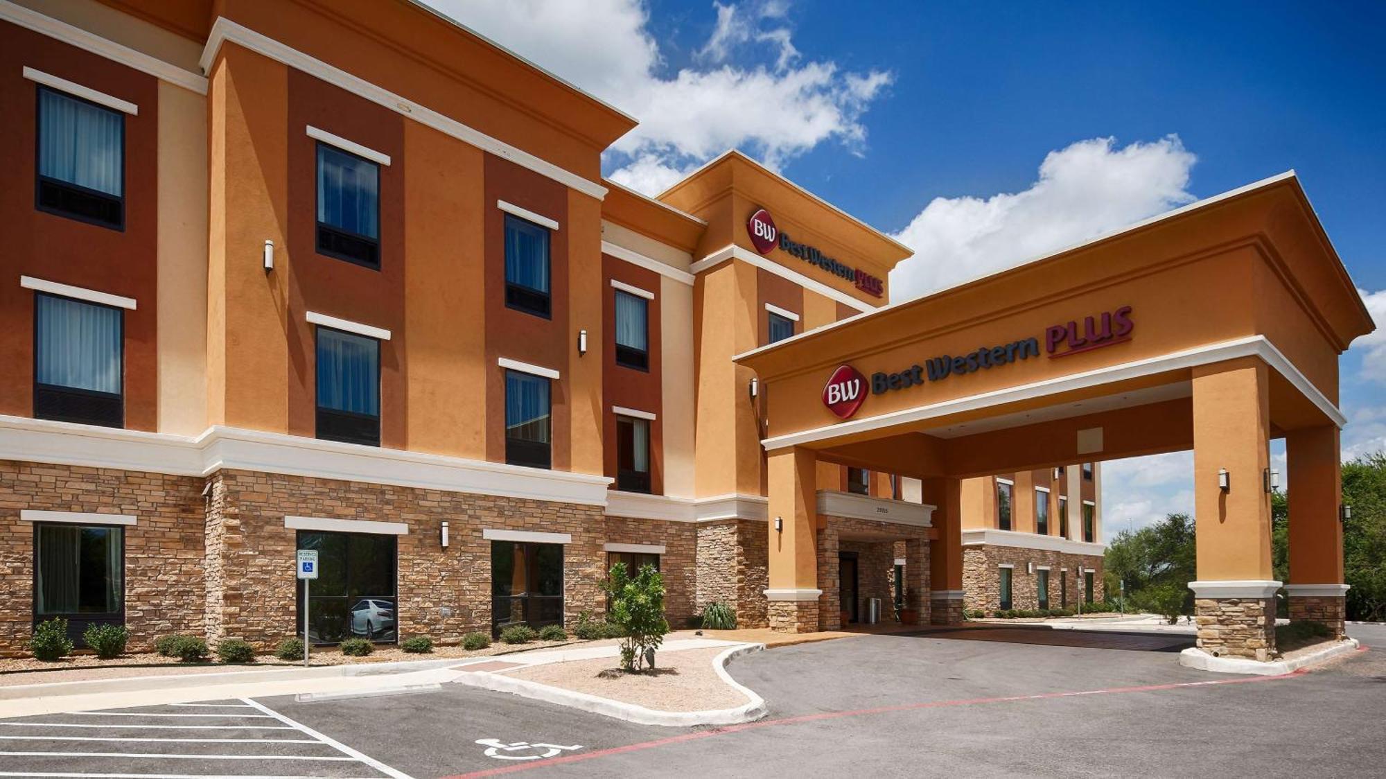 Best Western Plus Elmendorf Hotel San Antonio Hotel Exterior foto